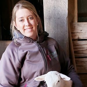 Meet your Posher, Candice